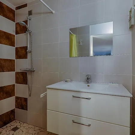 Apartment Au Epiceah, A La Campagne